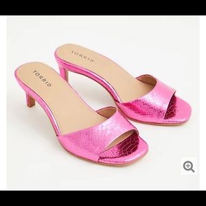 TORRID NEON PINK FAUX LEATHER SNAKESKIN MULE HEEL